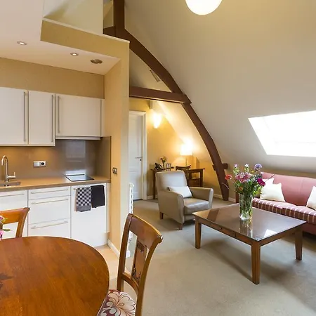 Ξενοδοχείο Sense Suites 3*