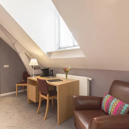 Sense Suites 3*
