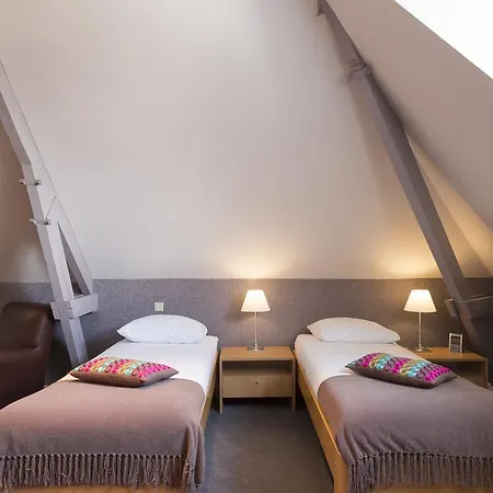 Sense Suites Hotell 3*